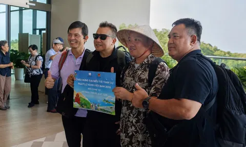 Thí điểm miễn thị thực cho khách Trung Quốc đi du lịch theo đoàn đến Khánh Hòa