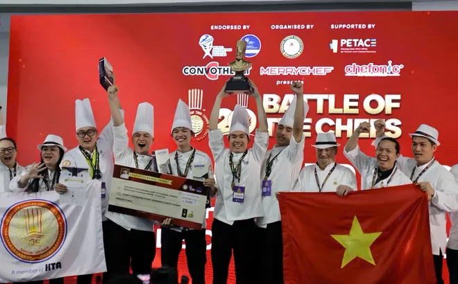 Team 5 Otto Chef và hành trình chinh phục chiếc cúp ẩm thực tại Malaysia